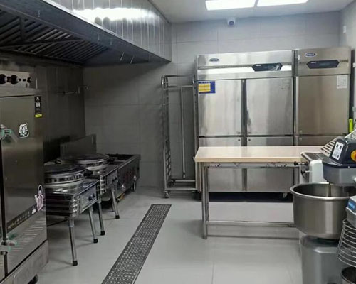 開飯店廚房設備中的炒爐選擇指南